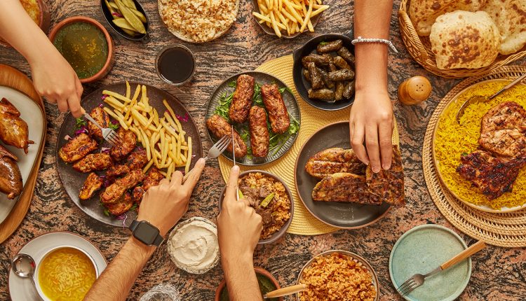 Η-Ένωση-Αθέων-προσκαλεί-σε-Φανερό-Δείπνο-τη-Μεγάλη-Παρασκευή-–-«Να-φάμε-ό,τι-τραβάει-η-όρεξή-μας,-χωρίς-περιορισμούς-από-υπερφυσικά-όντα»