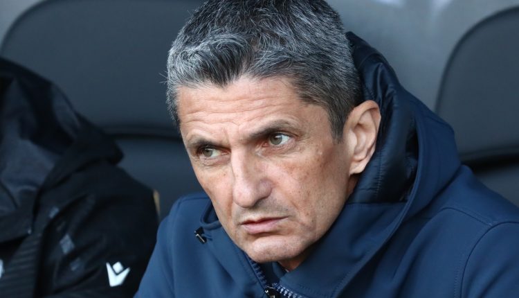 Το-ξέσπασμα-της-γυναίκας-του-Λουτσέσκου:-«Κρυβόμασταν-κάτω-από-καθίσματα,-ήταν-ταπεινωτικό»