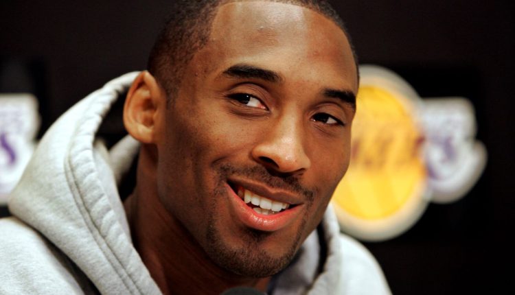 Μπαρτσελόνα:-Τιμά-τη-μνήμη-του-Κόμπι-Μπράιαντ-με-φανέλα-που-θα-θυμίζει-Λέικερς