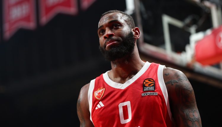 Κλείνει-ΜακΙντάιρ-ο-Ολυμπιακός,-κοιτάζει-και-Μπόνγκα-–-«Μάχη»-με-Ντουμπάι-για-Σπανό!