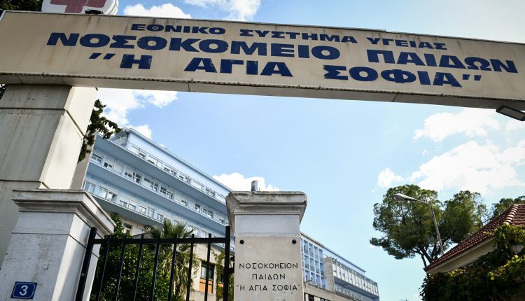 Σκύλος-δάγκωσε-δίχρονο-κοριτσάκι-στο-κεφάλι