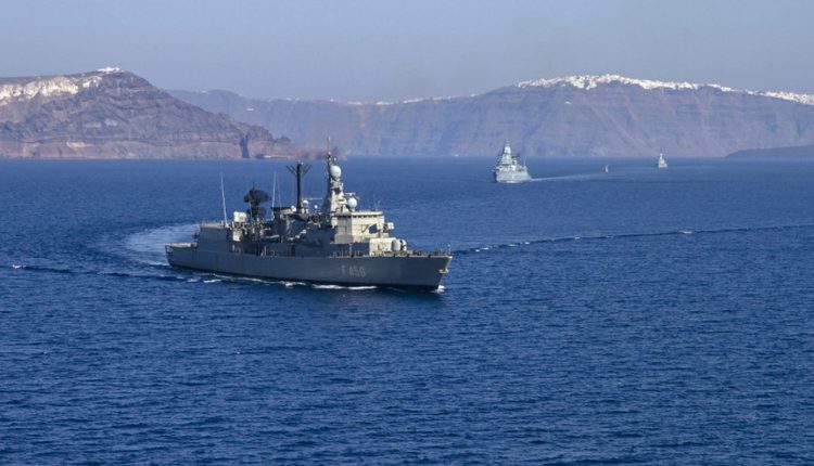 Εξοπλισμένη-με-το-ελληνικό-σύστημα-«Κένταυρος»-καταπλέει-η-φρεγάτα-«Έλλη»-στην-Κύπρο:-Πώς-λειτουργεί-η-ασπίδα-κατά-των-drones