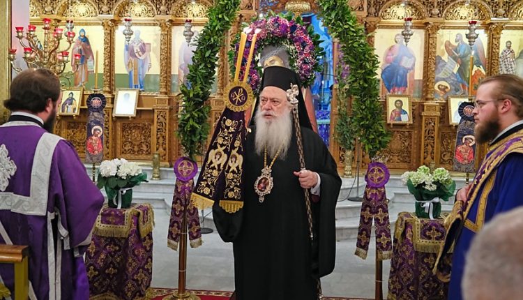 Η-Ακολουθία-του-Νυμφίου-στον-Ι.-Ναό-Αγίου-Αλεξάνδρου-Αλεξανδρείας-–-χειροθεσία-Αναγνώστου