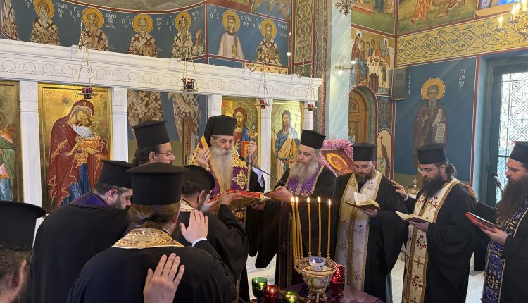 Ευχέλαιο-στο-Τζάνειο-Νοσοκομείο-τέλεσε-ο-Μητροπολίτης-Πειραιώς