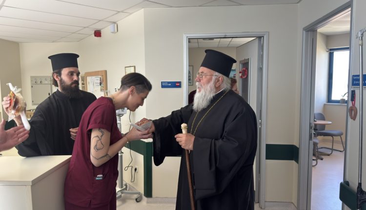 Ποιμαντική-επίσκεψη-του-Μητροπολίτη-Νεκταρίου-στο-Γενικό-Νοσοκομείο-Κέρκυρας