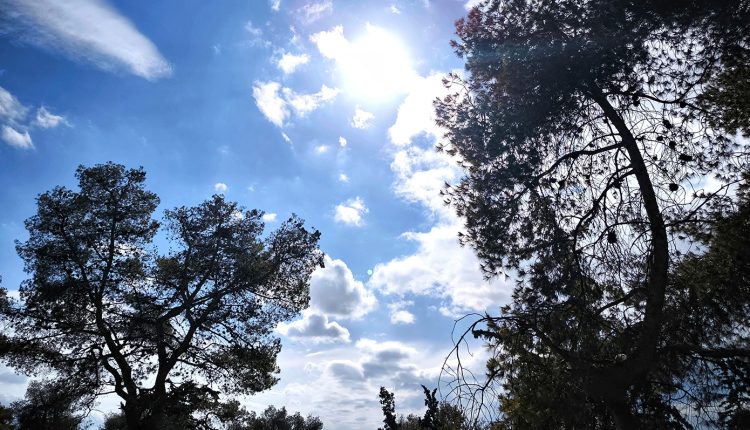 Ο-καιρός-σήμερα-8/4/2025