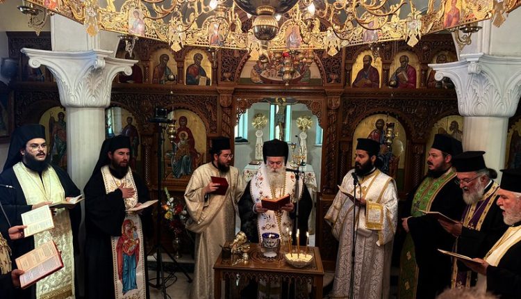 Ευχέλαιο-στο-Νοσοκομείο-Κορίνθου-τέλεσε-ο-Μητροπολίτης-Παύλος