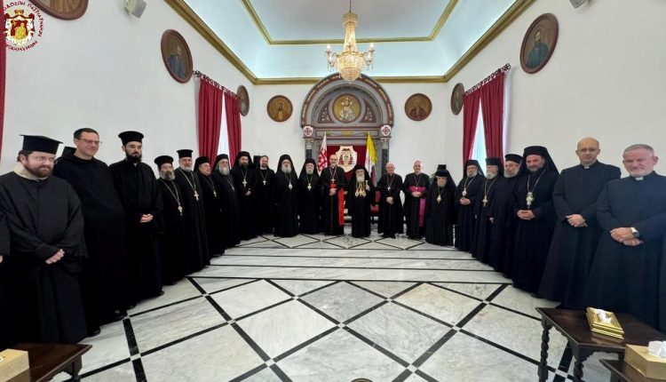 Επισκέψεις-της-Αγιοταφιτικής-Αδελφότητας-για-το-Πάσχα-των-Δυτικών-Εκκλησιών