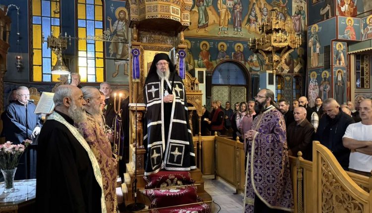 Η-Μεγάλη-Δευτέρα-στον-Ιερό-Ναό-Αγίων-Πρωτοκορυφαίων-Πέτρου-και-Παύλου-Λαρίσης