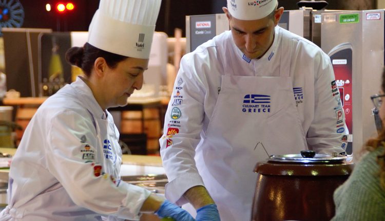 Στην-ελίτ-της-παγκόσμιας-γαστρονομίας-η-Ελλάδα-–-Μεγάλη-πρόκριση-για-το-Παγκόσμιο-Κύπελλο-Μαγειρικής-2026