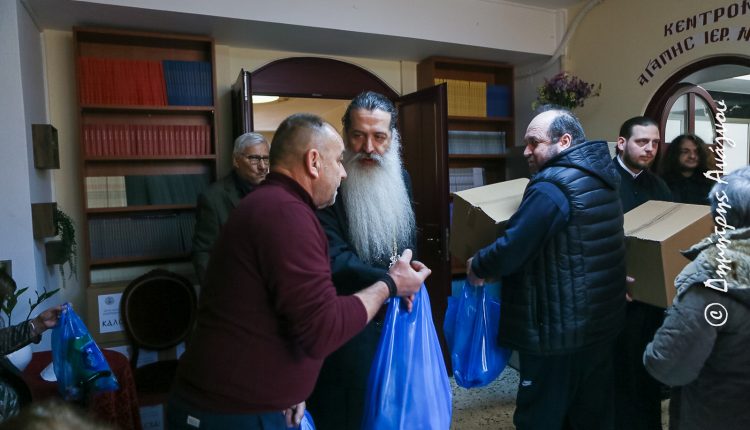 Μεγάλη-Εβδομάδα-αγάπης-και-αλληλεγγύης-στην-Ιερά-Μητρόπολη-Φθιώτιδος
