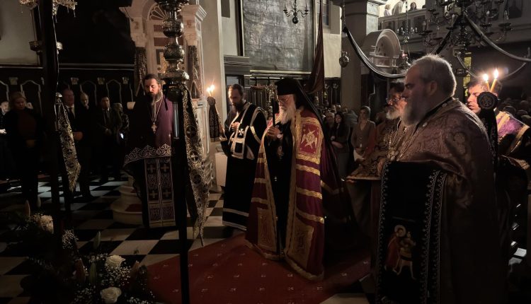 Ο-Όρθρος-των-Παθών-του-Κυρίου-στην-ΙΜ.-Κέρκυρας