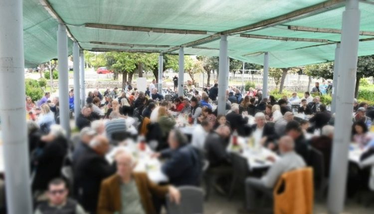 Με-ευχές-και-χαμόγελα-το-Πασχαλινό-Γλέντι-του-Δήμου-Πατρέων