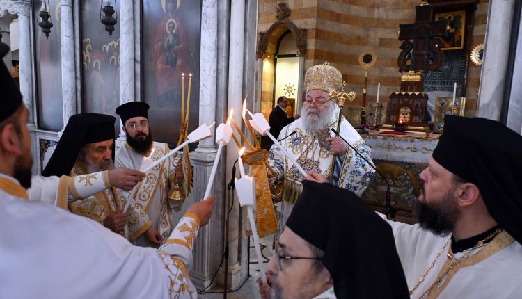 Το-Φως-της-Αναστάσεως-μέσα-στο-σκοτάδι-του-πολέμου-στη-Μέση-Ανατολή-–-Με-κατάνυξη-αλλά-και-ανασφάλεια-το-Πάσχα-των-Ορθοδόξων