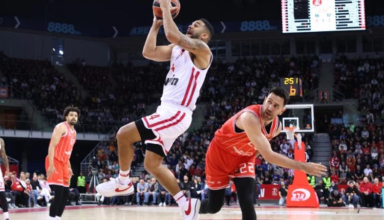 Έχασε-μέχρι-και-κιλά-για-να-μη-φύγει-από-τον-Ολυμπιακό-–-Άλλος-παίκτης!