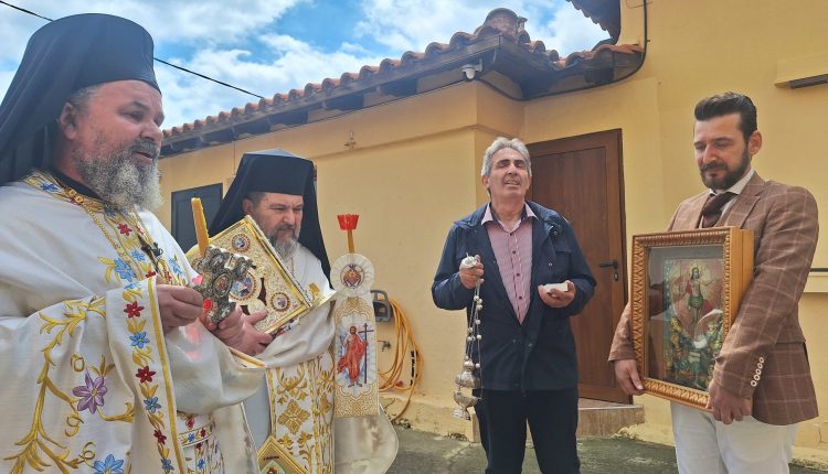 Λιτανεία-της-Ιεράς-Εικόνος-της-Αναστάσεως-στη-Σάρτη-Χαλκιδικής