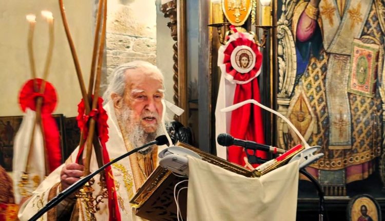 Ανάσταση-στον-Μητροπολιτικό-Ιερό-Ναό-Αγίου-Αθανασίου-Κύμης