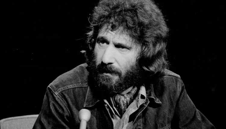 Σαν-σήμερα-14-Απριλίου:-Γεννήθηκε-ο-Φρανκ-Σέρπικο,-ο-«έντιμος-αστυνομικός»-που-τα-έβαλε-με-τη-διαφθορά-–-Τι-κάνει-σήμερα