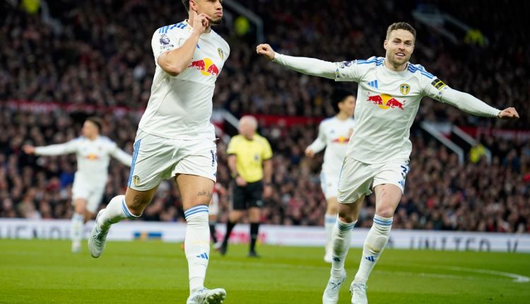 premier-league:-Σόκαρε-την-Γιουνάϊτεντ-η-Λιντς,-1-2-στο-«Όλντ-Τράφορντ»