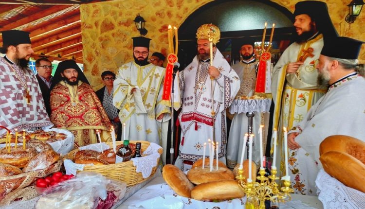 Εορτή-νεοφανών-μαρτύρων-Ραφαήλ,-Νικολάου-και-Ειρήνης-στη-Μητρόπολη-Μαρωνείας