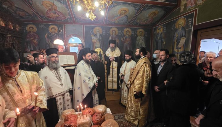 «Χριστός-Ανέστη»-στο-Νοσοκομείο-της-Πτολεμαΐδας