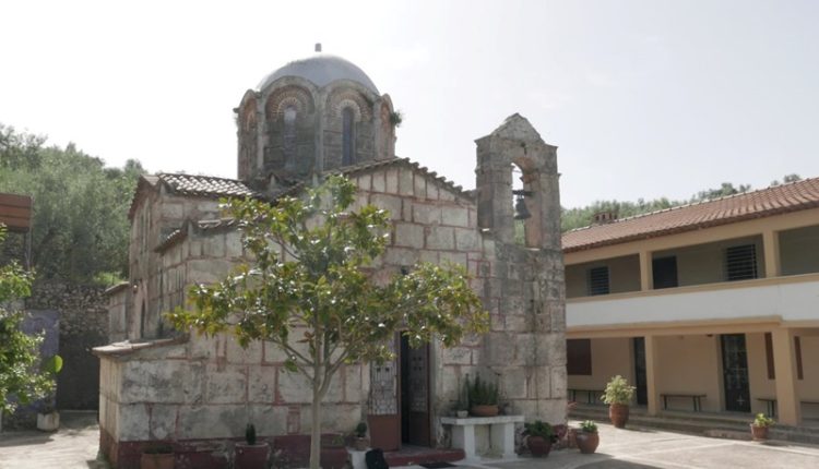 Εορτή-της-Ζωοδόχου-Πηγής-στην-Ιερά-Μονή-Ελληνικών