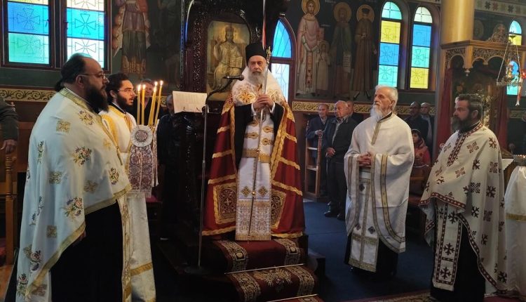 Ο-Θεσσαλιώτιδος-Τιμόθεος-στη-Ζωοδόχο-Πηγή-Φαρσάλων:-“Η-παρουσία-της-Παναγίας-διαπερνά-όλη-τη-ζωή-της-Εκκλησίας”