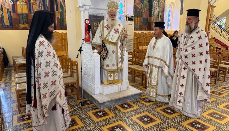 Ιεραπύτνης-Κύριλλος:-Η-Θεοτόκος-είναι-η-Ζωοδόχος-Πηγή-που-ανέβλυσε-το-Ύδωρ-της-Ζωής
