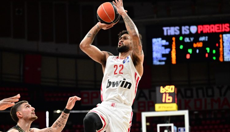 basket-league:-Πάτησε-γκάζι-στο-δεύτερο-ημίχρονο-ο-Ολυμπιακός-και-νίκησε-τον-Άρη-92-81