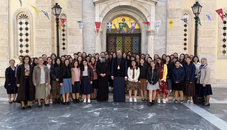 Ο-Μητροπολίτης-Θεσσαλονίκης-στην-Χαλκίδα-την-Κυριακή-του-Θωμά