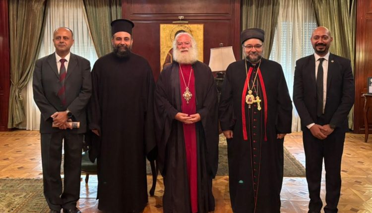 Συνάντηση-του-Πατριάρχη-Αλεξανδρείας-με-τον-Αιγύπτιο-Χωρεπίσκοπο-Χαλδαίων-“Μόνη-πηγή-ελπίδας-στις-σύγχρονες-δοκιμασίες-το-Φως-της-Αναστάσεως”