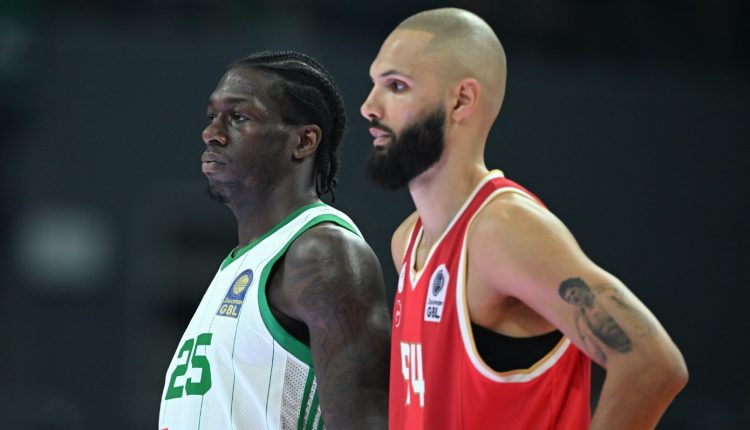 Ο-Φουρνιέ-απάντησε-στον-Ναν:-Το-να-μιλάς-υποτιμητικά-για-κάποιον-δεν-σε-κάνει-καλύτερο