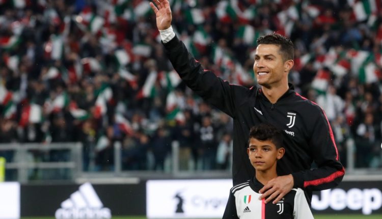 Γράφουν-ιστορία-ο-Ρονάλντο-και-ο-γιος-του:-Θα-γίνουν-συμπαίκτες-στην-Αλ-Νασρ