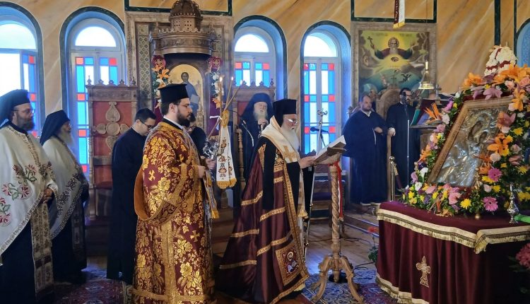 Η-Απόδοση-της-εορτής-της-Ζωοδόχου-Πηγής-Παναγίας-Τρυπητής-στο-Αίγιο