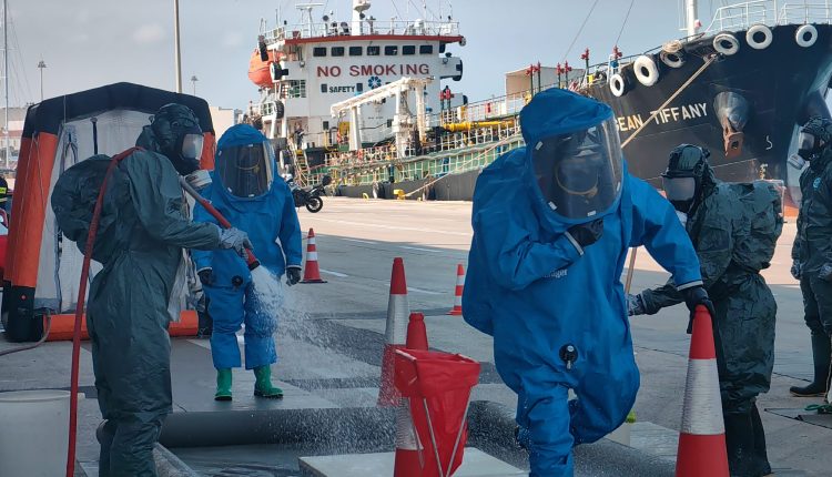 «Συναγερμός»-στο-Λιμάνι-Πατρών:-Με-επιτυχία-η-μεγάλη-άσκηση-«Τροία-2026»-για-ύποπτο-δέμα