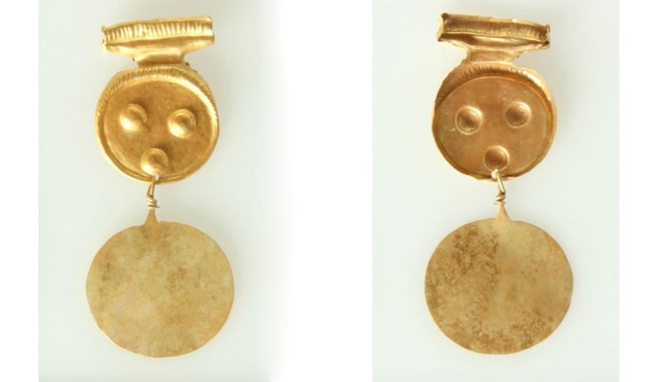 Τα-σπουδαία-ευρήματα-στην-Αίγινα-–-Τα-χρυσά-κοσμήματα-και-το-περιδέραιο-–-Δείτε-φωτογραφίες