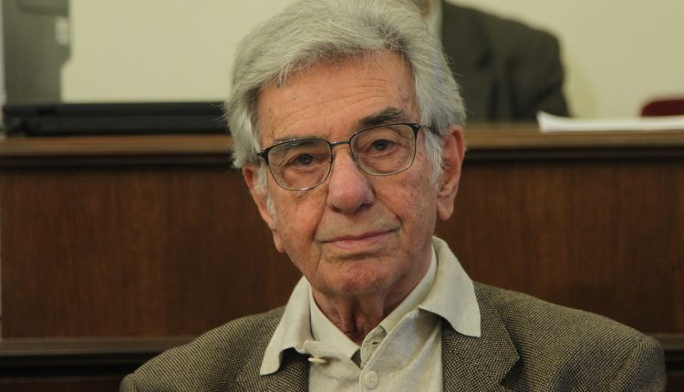 Το-«αντίο»-της-Μενδώνη-στον-Στέφανο-Ληναίο:-Ένας-ευαίσθητος-πολίτης-που-έκανε-τον-συνδικαλισμό-πράξη-αγάπης