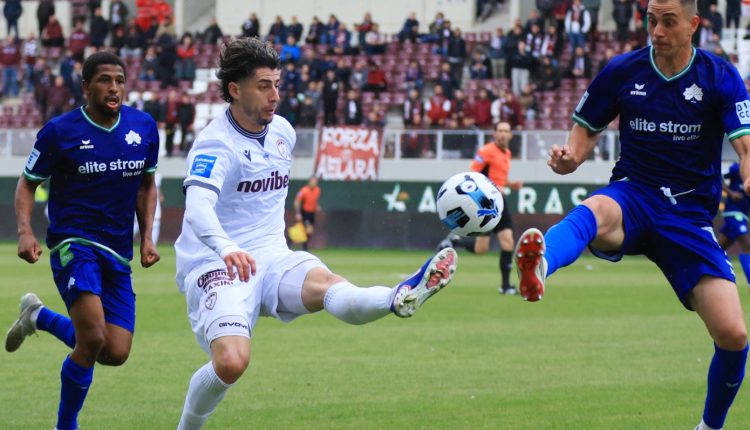 ΑΕΛ-–-Κηφισιά-1-1:-Κράτησε-το-+6-η-ομάδα-του-Λέτο