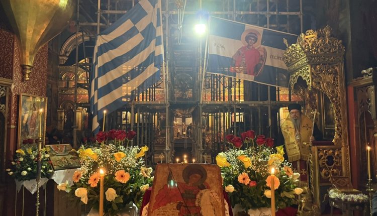 Ο-πανηγυρικός-Εσπερινός-του-σεισμόπληκτου-Αγίου-Γεωργίου-στον-Τύρναβο