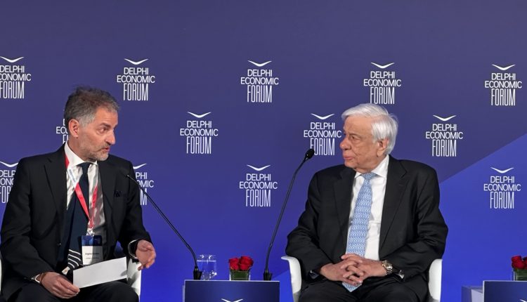 Προκόπιος-Παυλόπουλος:-Η-παρακμιακή-πορεία-του-Διεθνούς-Δικαίου-–-Αίτια-και-συνέπειες