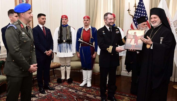 Επισκέψεις-στον-Αρχιεπίσκοπο-Αμερικής-πριν-την-παρέλαση-της-ομογένειας-στη-Νέα-Υόρκη