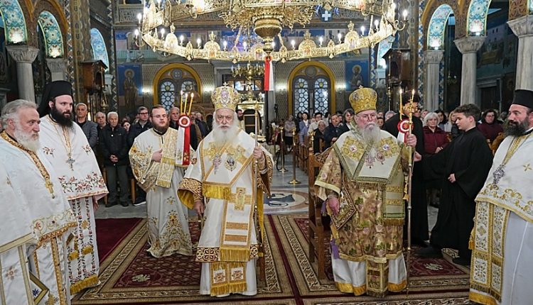 Αγρυπνία-με-Αρχιερατικό-Συλλείτουργο-στην-Καβάλα-ενώπιον-της-Ιεράς-Εικόνος-της-Παναγίας-Σουμελά