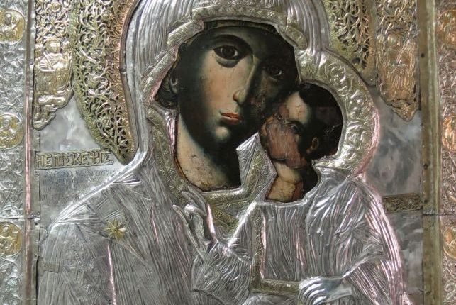 Πανηγυρίζει-ο-Ιερός-Ναός-της-Παναγίας-Επισκέψεως-Τρικάλων