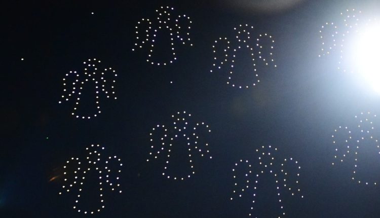 ΠΑΟΚ-–-ΟΦΗ:-Εντυπωσιακό-drone-show-με-αφιέρωση-στους-οπαδούς-που-σκοτώθηκαν-στη-Ρουμανία