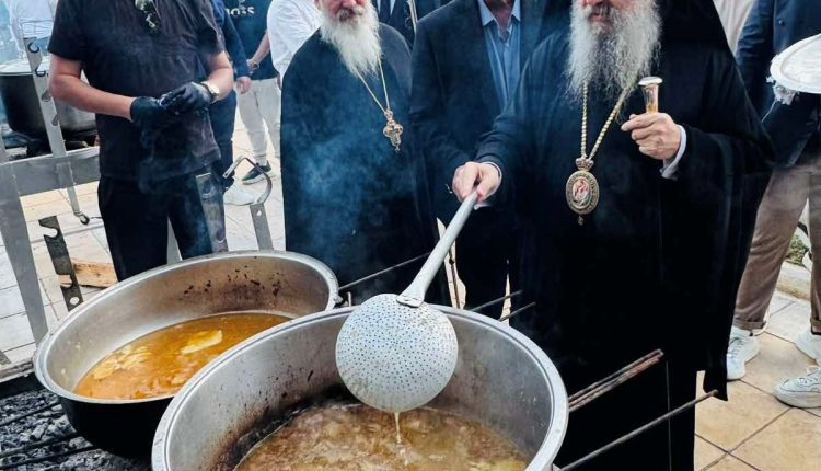 Οι-Τσιγγάνοι-της-Κάτω-Αχαΐας-τίμησαν-τον-Ταξιάρχη-Μιχαήλ