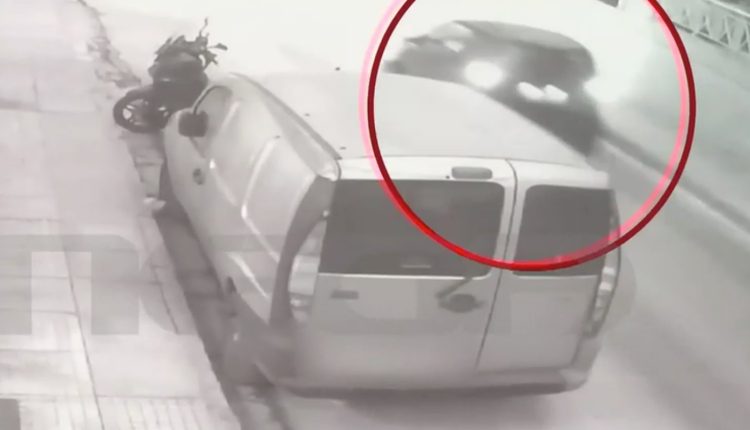 Βίντεο-–-ντοκουμέντο-από-τη-δολοφονία-του-27χρονου-στον-Άγιο-Δημήτριο:-Ο-20χρονος-φτάνει-με-νοικιασμένο-όχημα-στο-ραντεβού-θανάτου