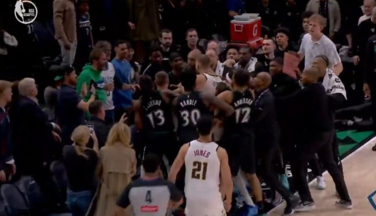 ΝΒΑ:-Οι-ποινές-σε-Γιόκιτς-και-Ραντλ-για-τη-σύρραξη-στους-τελικούς