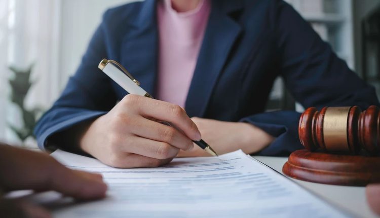 Τι-αλλάζει-σε-διαθήκες-και-κληρονομιές,-πότε-θα-γίνεται-έλεγχος-από-γραφολόγο