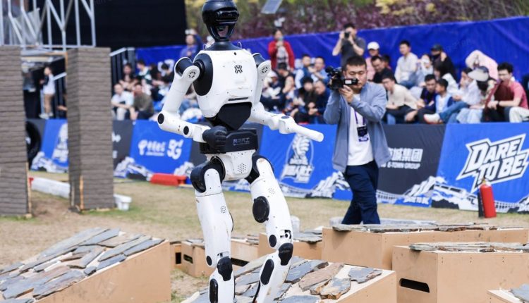Το-ανθρωποειδές-ρομπότ-tien-kung-3.0-κέρδισε-τον-διαγωνισμό-robot-warrior-challenge-της-Κίνας-χωρίς-καμία-ανθρώπινη-παρέμβαση