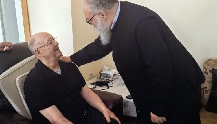 Ο-Πατριάρχης-Αντιοχείας-επισκέφθηκε-τον-π.-Δημήτριο-Γιλντιρίμ,-εφημέριο-της-ενορίας-Αλεξανδρέττας
